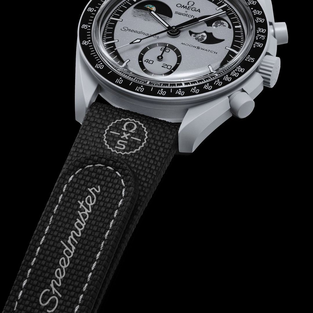 MOONSWATCH BLACK/GREY RUBBER