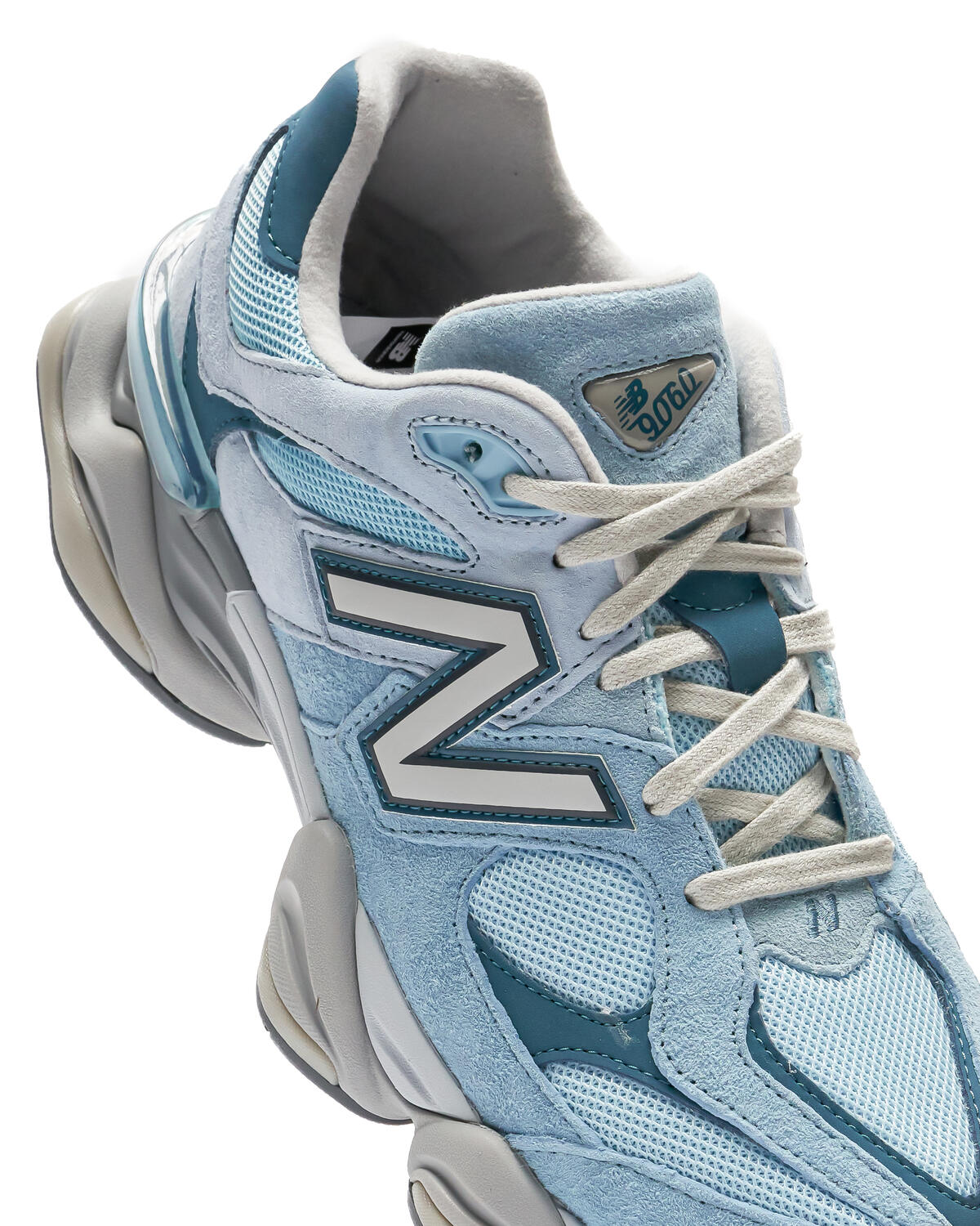 New Balance 9060 EED