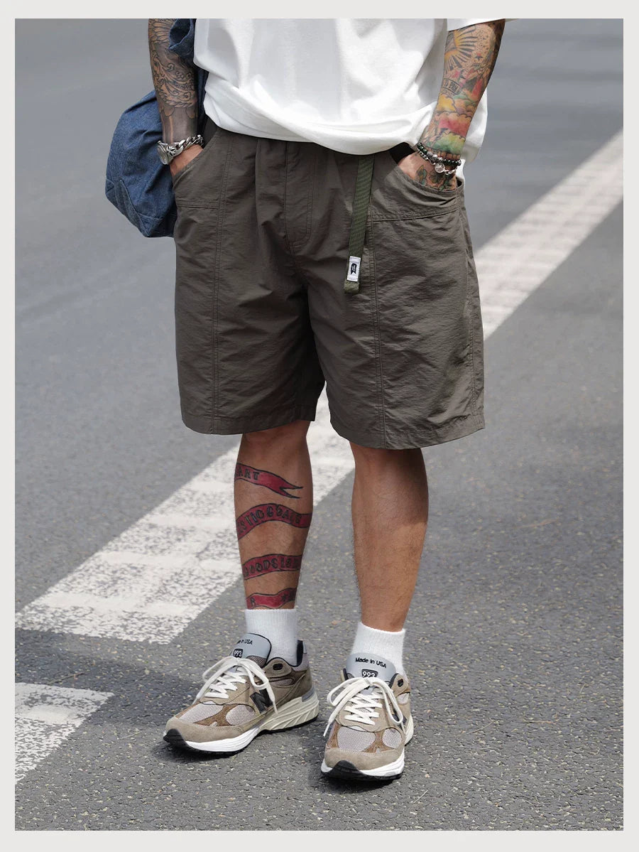 BLENDED ADJUSTABLE BUCKLE SHORTS GREEN