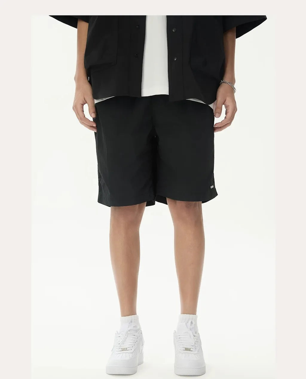 SEGUNDA+ NYLON UTILITY SHORTS BLACK