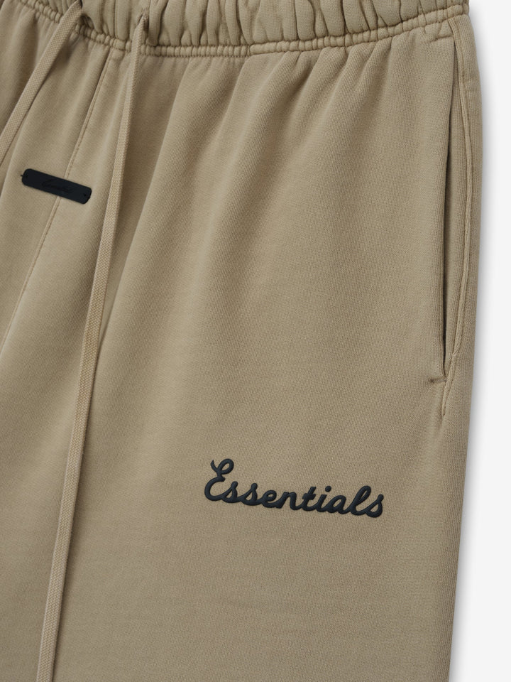 ESSENTIALS Training Classic Sweatshort Faded Dune