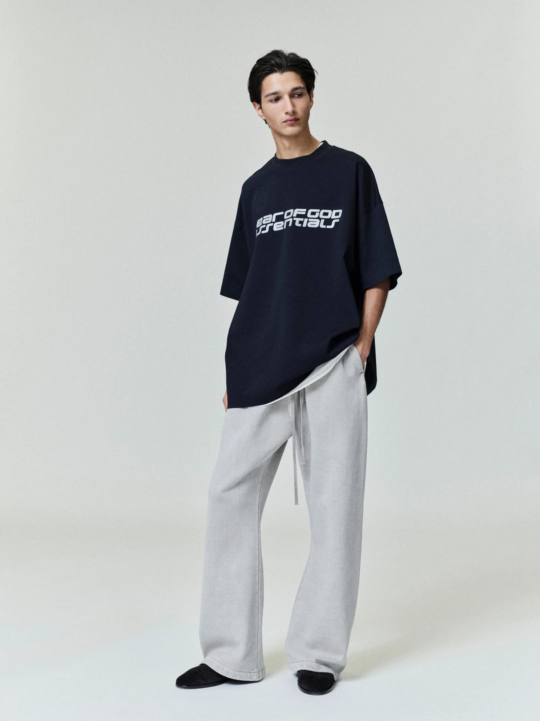 ESSENTIALS Ponte 90s Tee Vintage Black