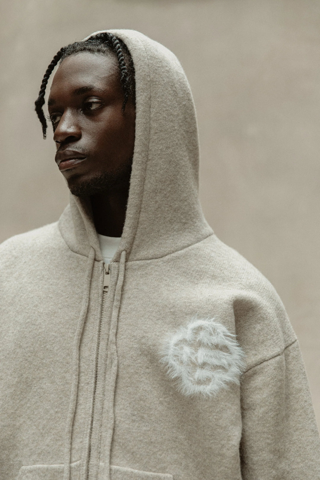 FLUFFY EMBLEM ZIP THROUGH KNITTED HOODIE