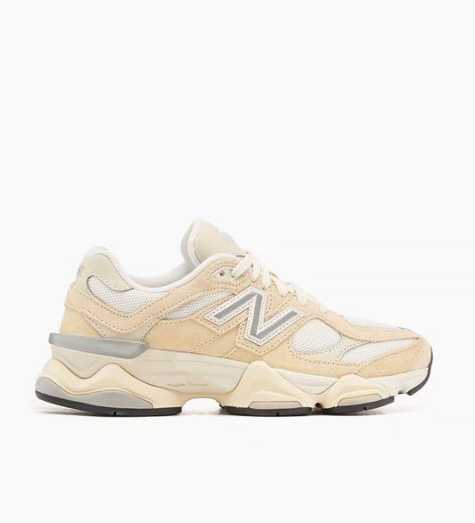 New Balance U9060 WNB