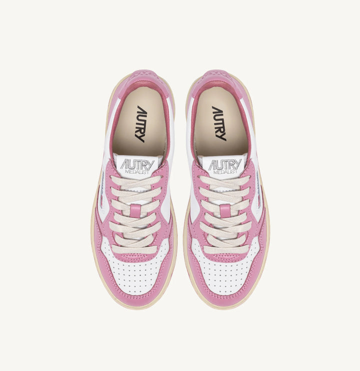 AUTRY SNEAKERS MEDALIST LOW SNEAKERS BICOLOR IN WHITE AND POLIGNAC LEATHER