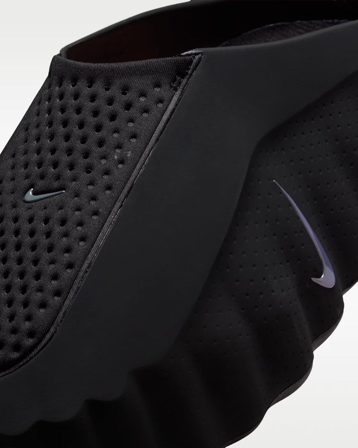 Nike Mind 001 Pregame Mules Black/Hyper