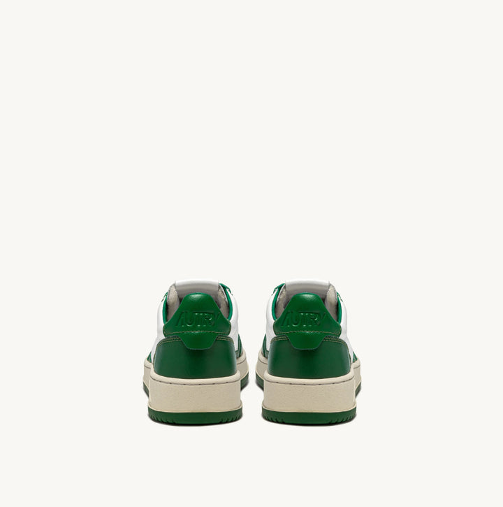 AUTRY SNEAKERS MEDALIST LOW BICOLOR SNEAKERS IN WHITE AND GREEN LEATHER