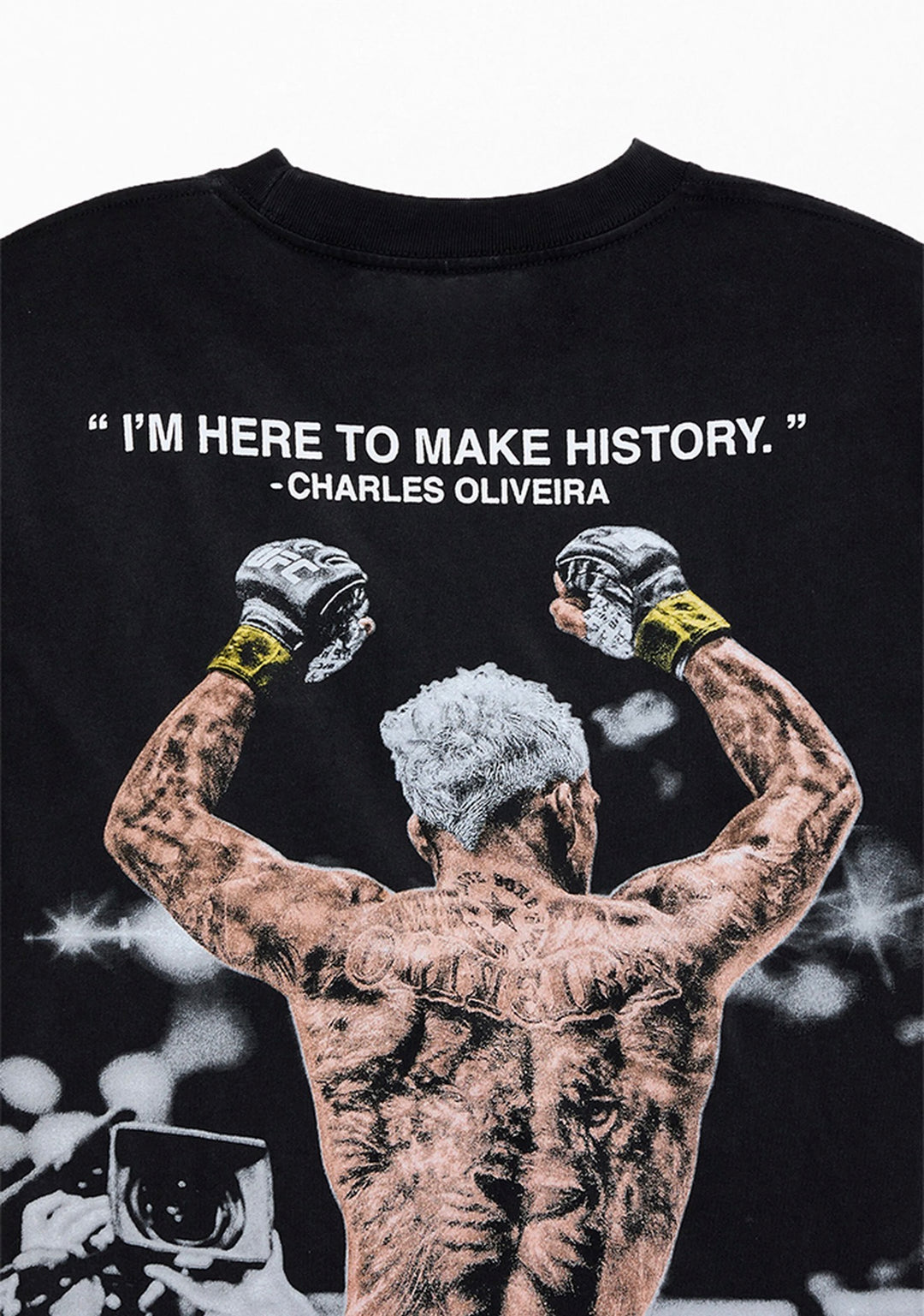 UFC OFFICIAL "Oliveira" Tee