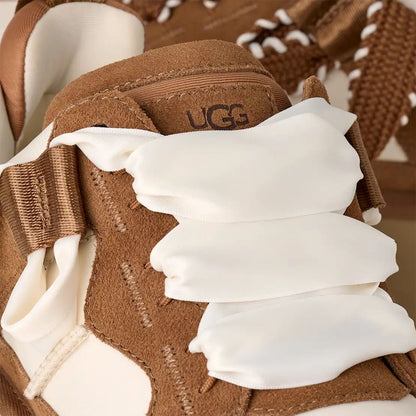 UGG Astromel Chestnut