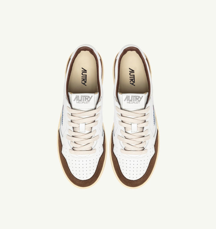 AUTRY SNEAKERS MEDALIST LOW SNEAKERS IN WHITE LEATHER AND TUNDRA SUEDE AULM - FT05
