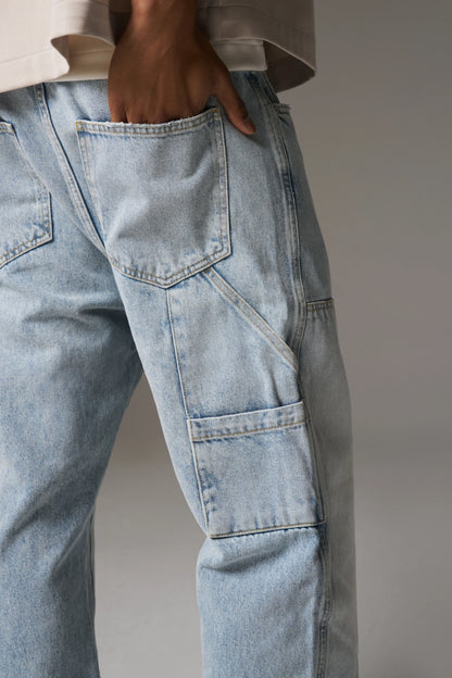 DENIM RIVET DETAIL CARPENTER JEANS