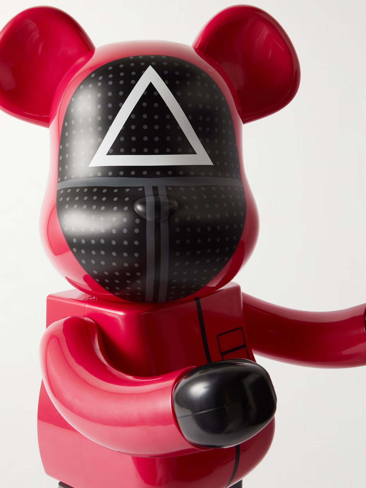 Medicom BE@RBRICK Squid Game Guard 1000％