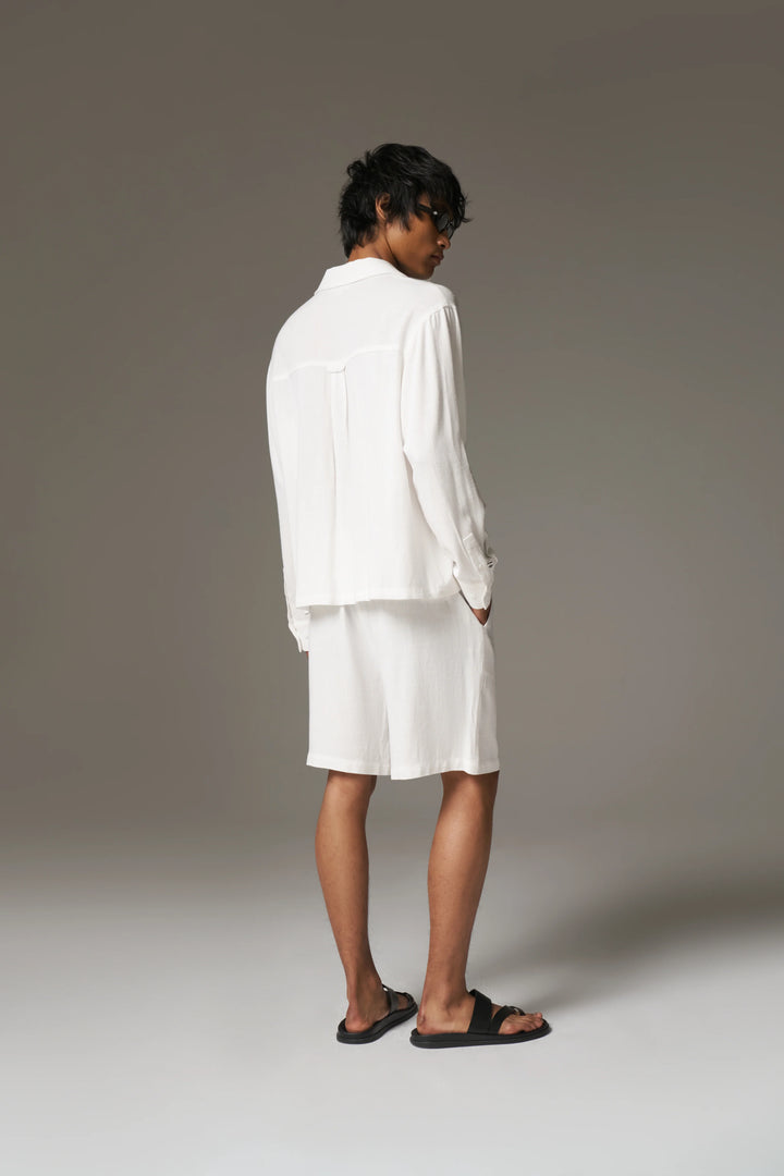 TEXTURED WOVEN SHORTS WHITE