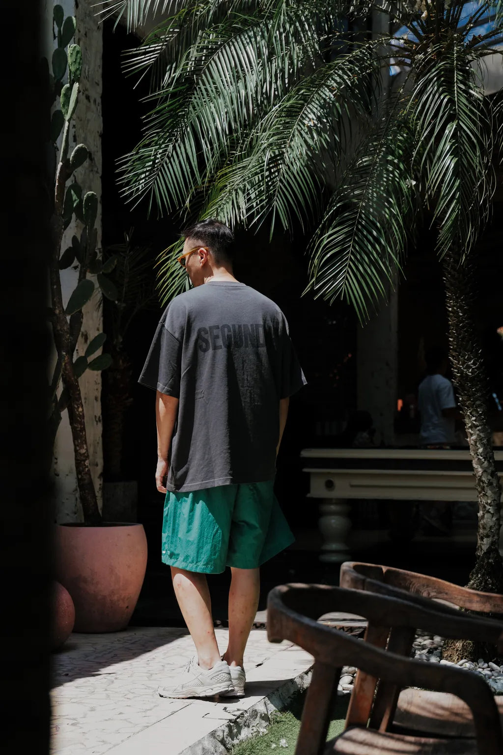 SEGUNDA+ VINTAGE WASH OVERSIZED TEE CHARCOAL