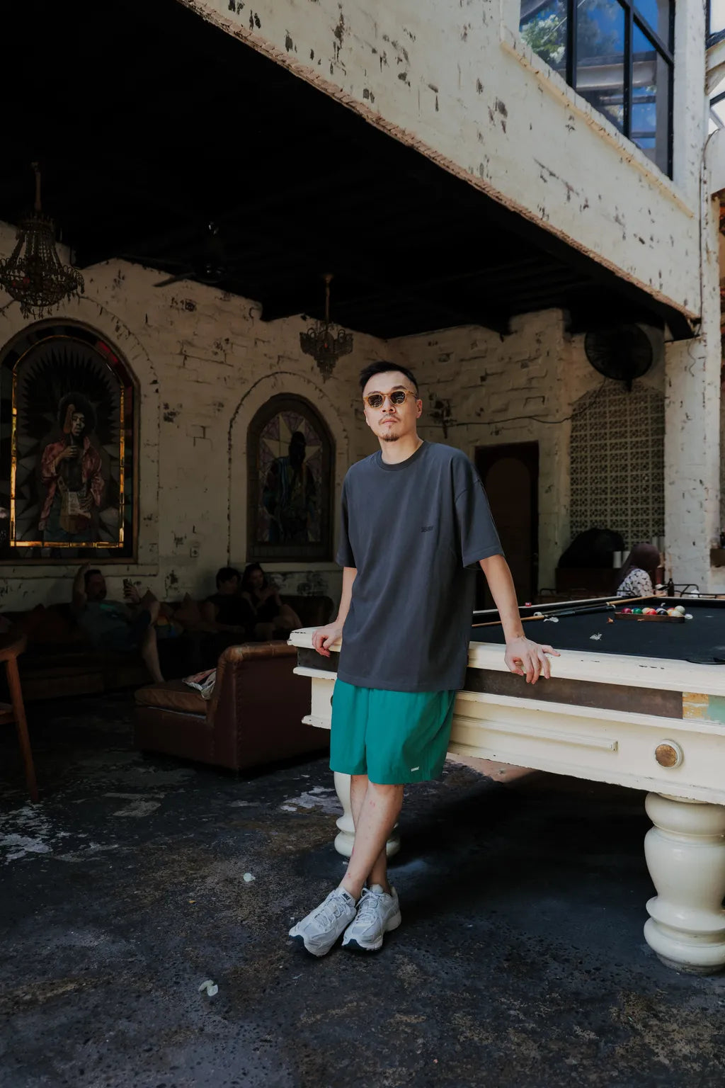 SEGUNDA+ VINTAGE WASH OVERSIZED TEE CHARCOAL