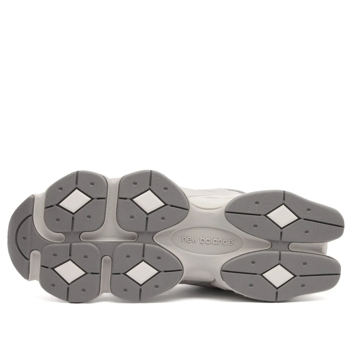 NEW BALANCE U9060ERG SNEAKER
GREY