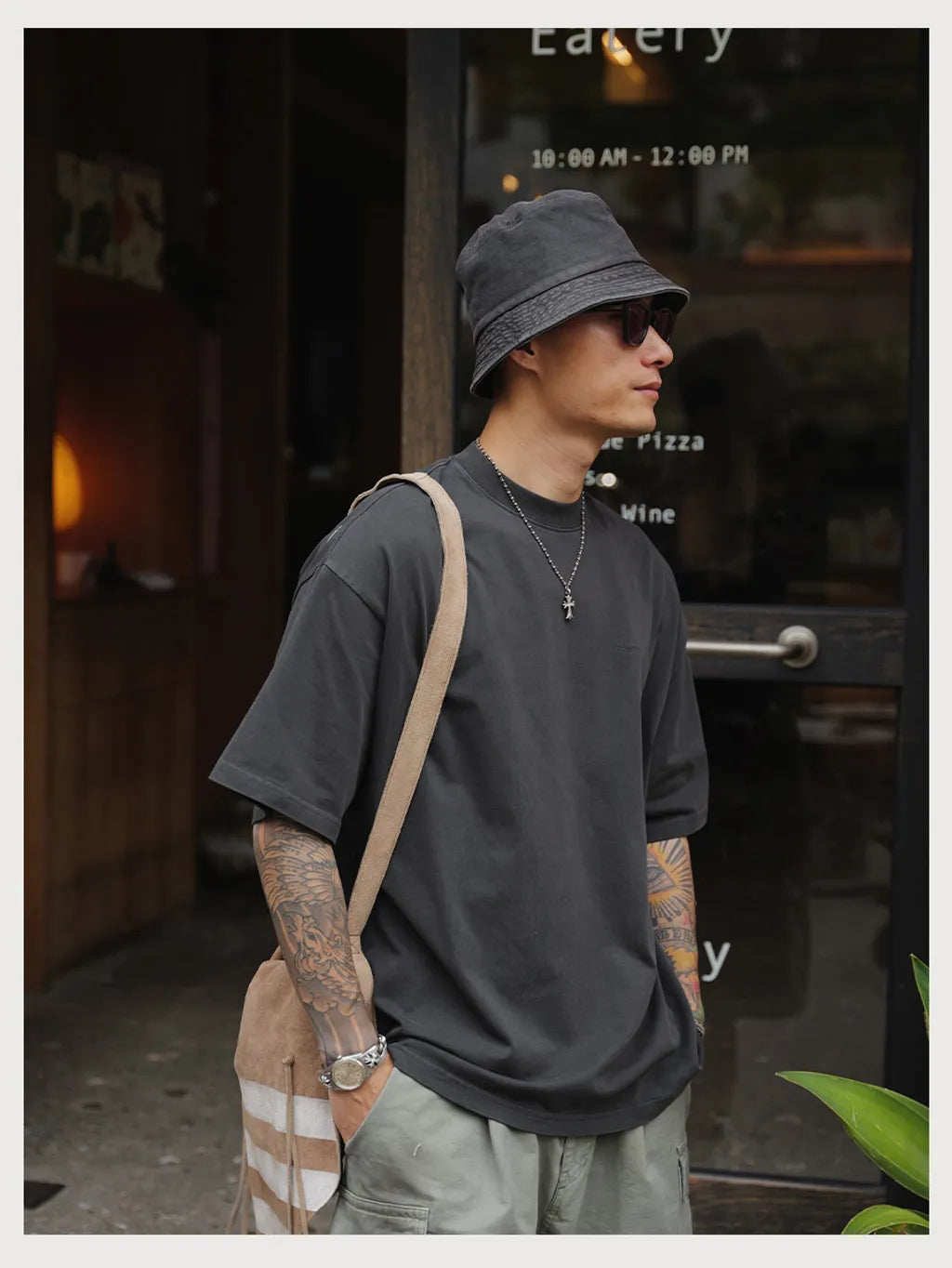 UNBANT LOGO VINTAGE TEE CARBON BLACK