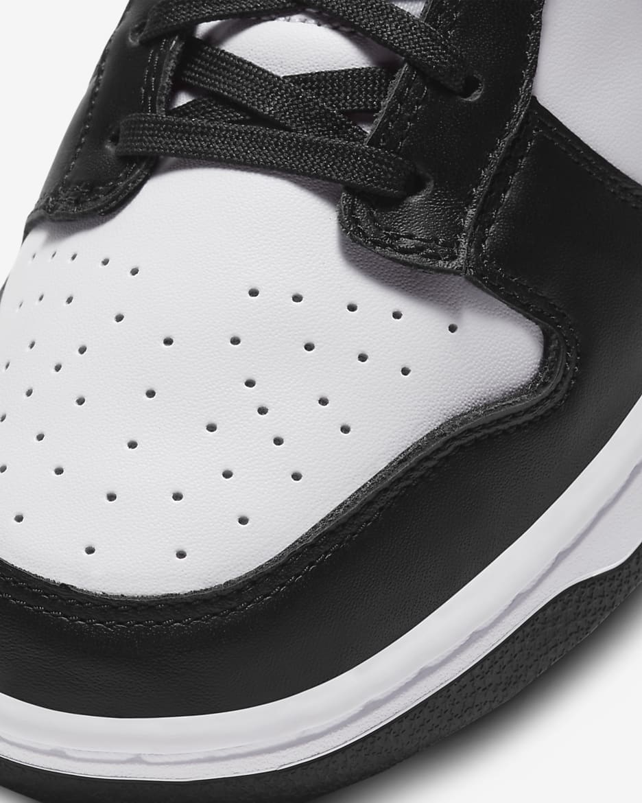 Nike Dunk Low Retro Black&White