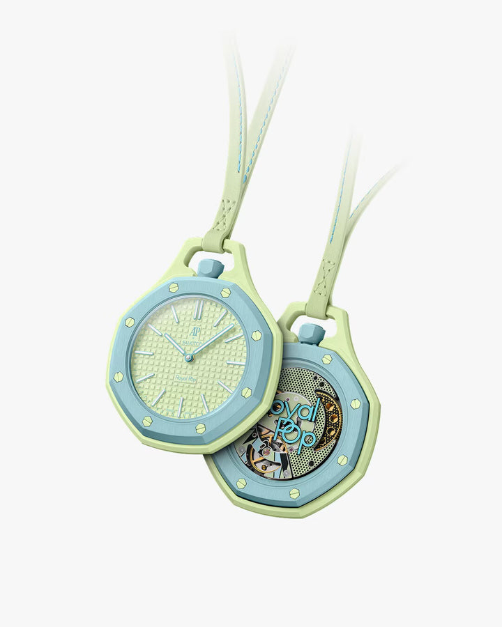 AP X SWATCH ROYAL POP BLAUE ACHT