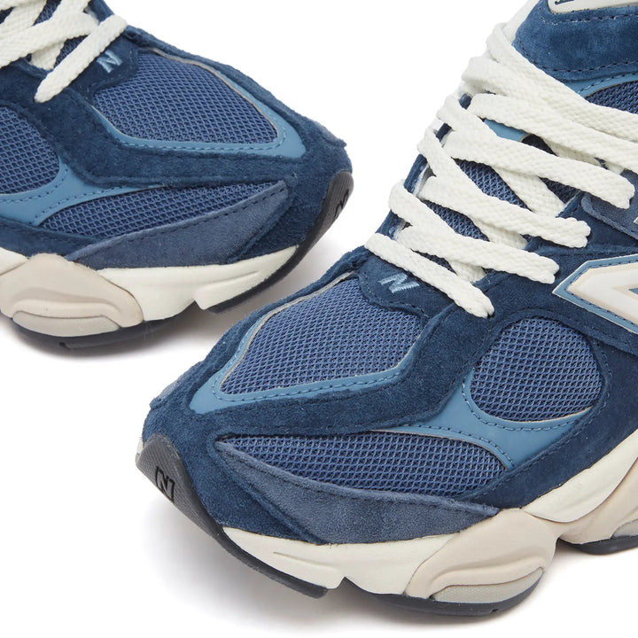 NEW BALANCE U9060EEF SNEAKERS