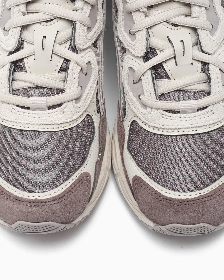 ASICS GEL-NYC COCA POWDER PURE SILVER