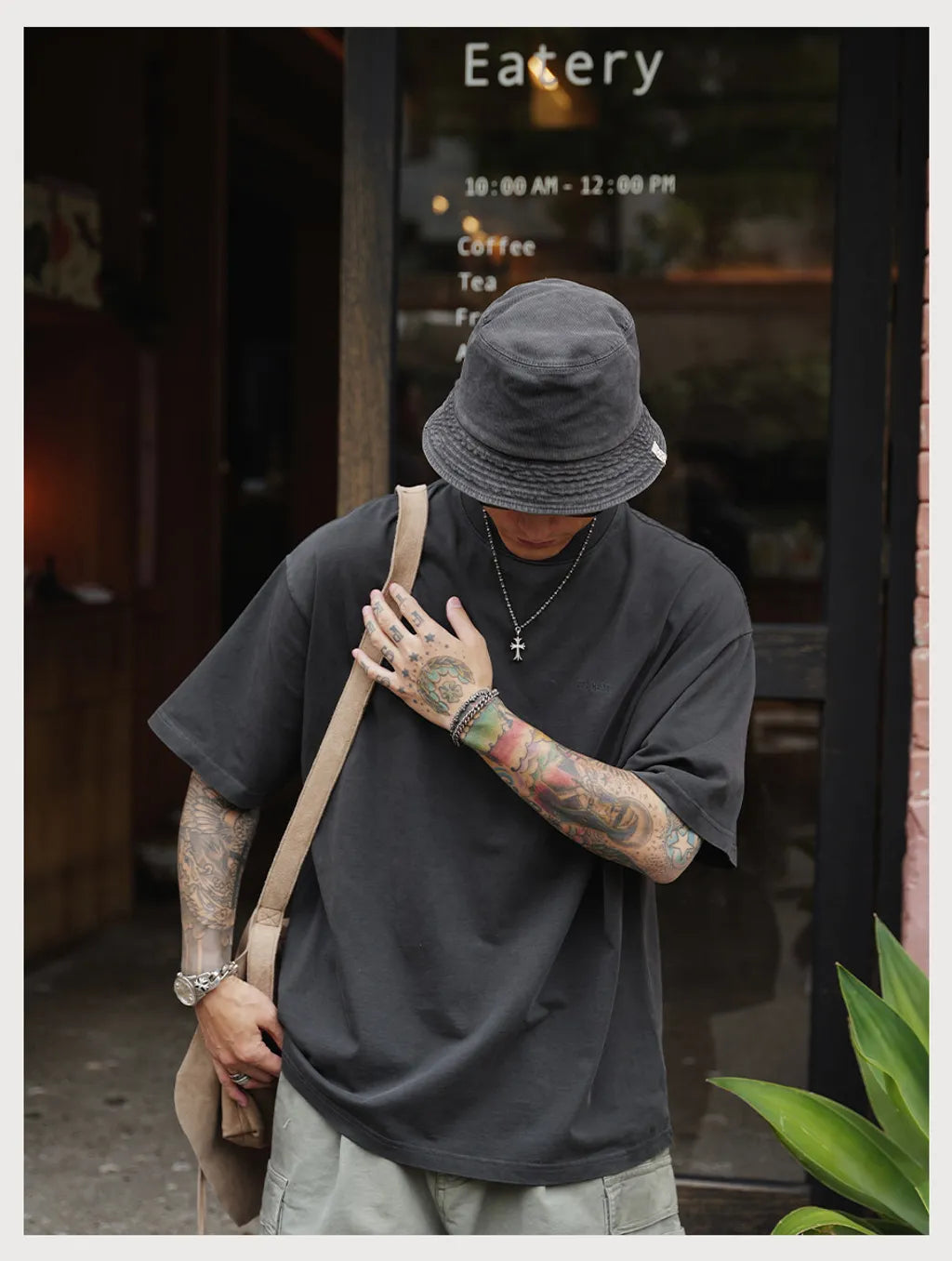 UNBANT LOGO VINTAGE TEE CARBON BLACK