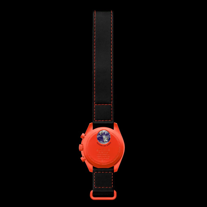 Omega X Swatch MISSION ON EARTH - LAVA שעון אומגה בשיתוף פעולה עם סווטש