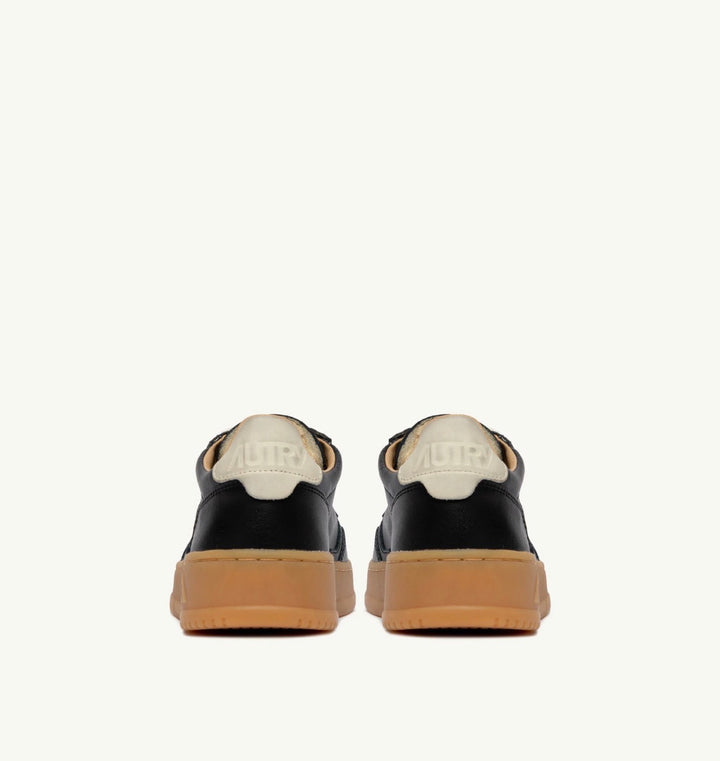 AUTRY SNEAKERS MEDALIST LOW SNEAKERS IN BLACK AND MARSHMALLOW LEATHER AULM - BD04