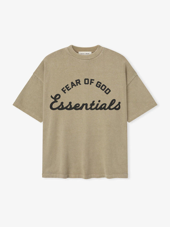 ESSENTIALS Training 90s Tee Faded Dune
