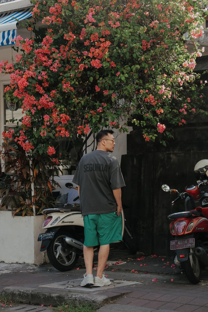 SEGUNDA+ VINTAGE WASH OVERSIZED TEE CHARCOAL
