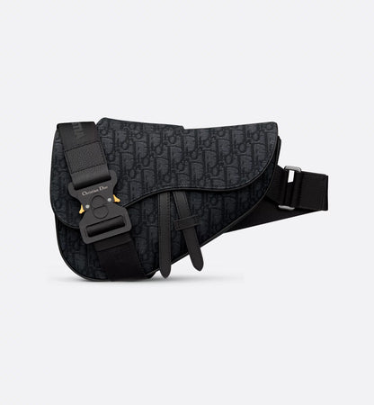 Saddle Bag
Beige and Black Dior Oblique Jacquard