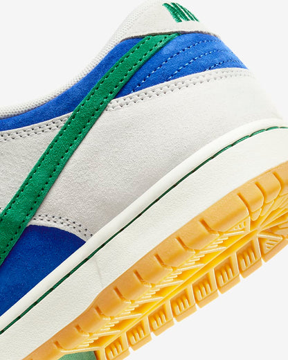 Nike SB Dunk Low Pro