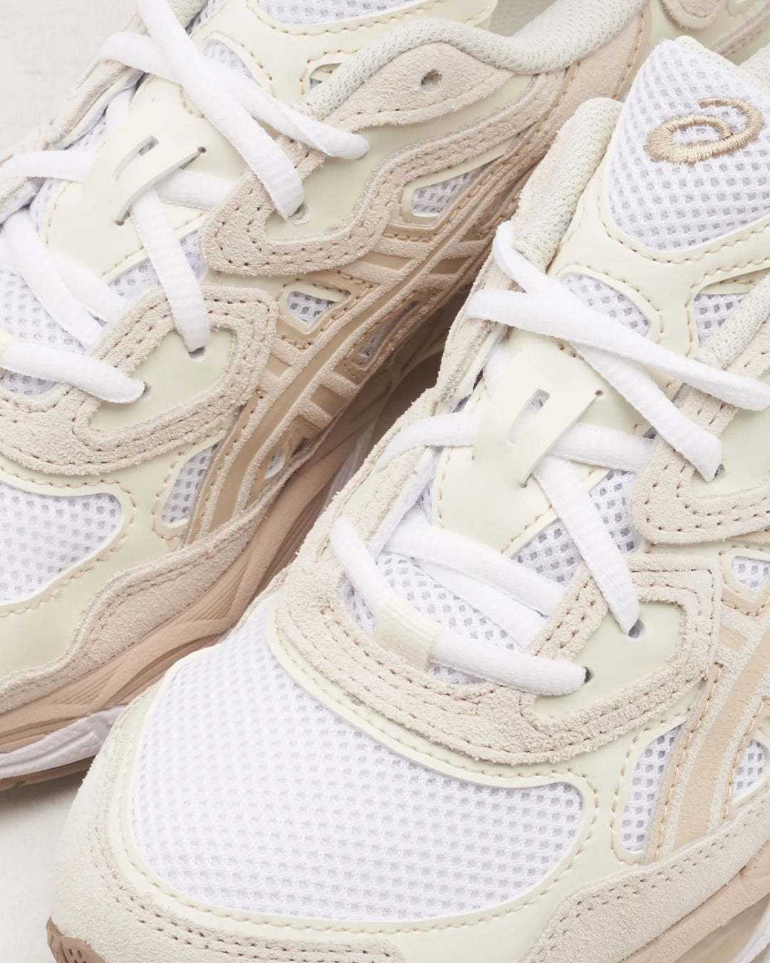 ASICS GEL-NYC WHITE FEATHER GREY סניקרס אסיקס ג׳ל ניו יורק
