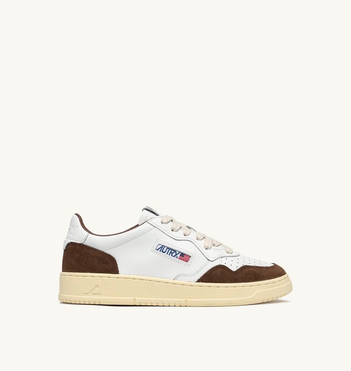 AUTRY SNEAKERS MEDALIST LOW SNEAKERS IN WHITE LEATHER AND TUNDRA SUEDE AULM - FT05