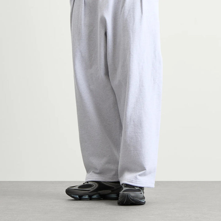 NEW BALANCE ABZORB 2000 SNEAKER
BLACK