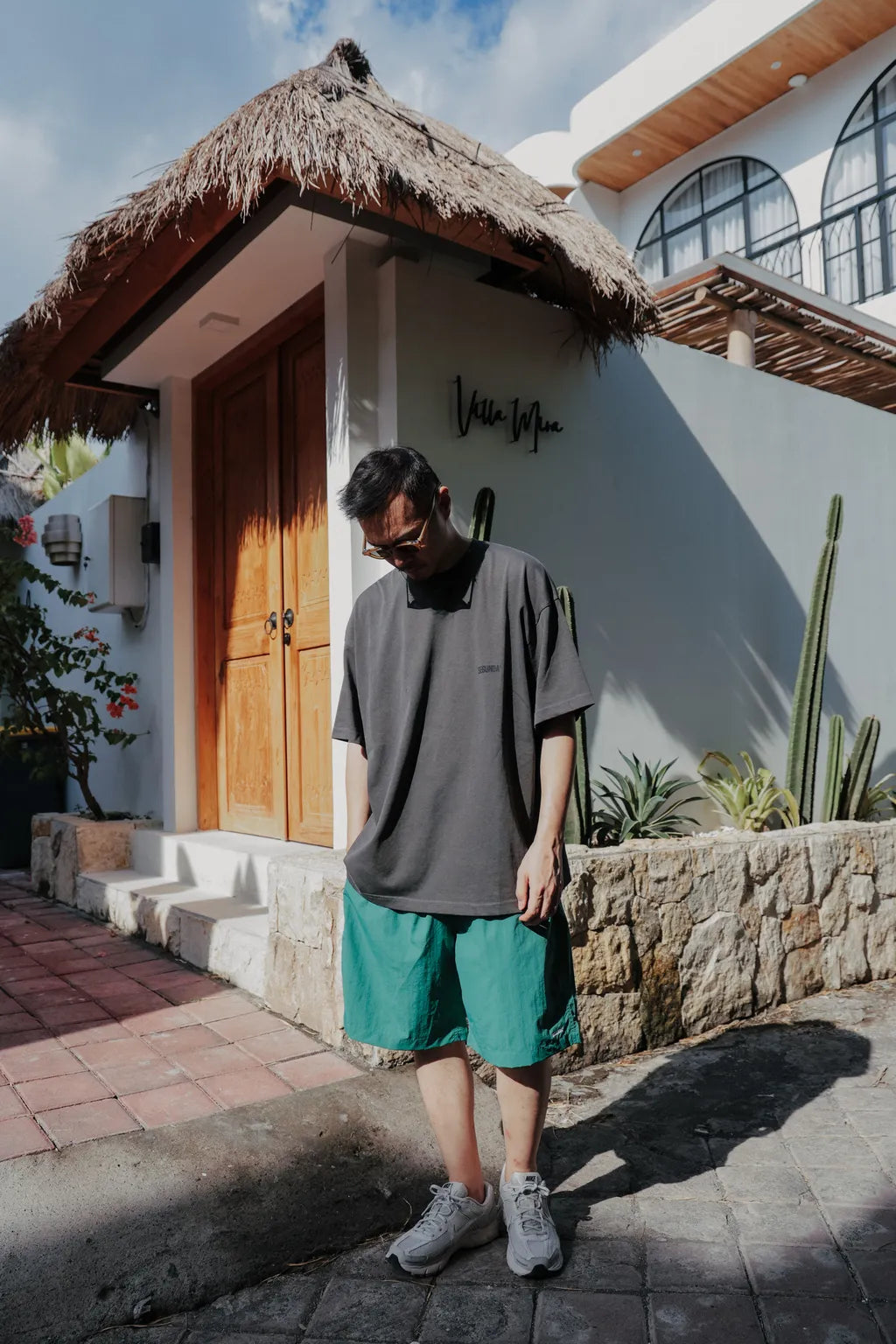 SEGUNDA+ VINTAGE WASH OVERSIZED TEE CHARCOAL