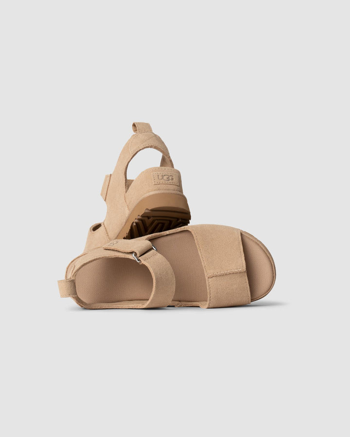 UGG