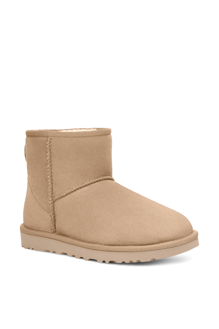 UGG Mini Classic