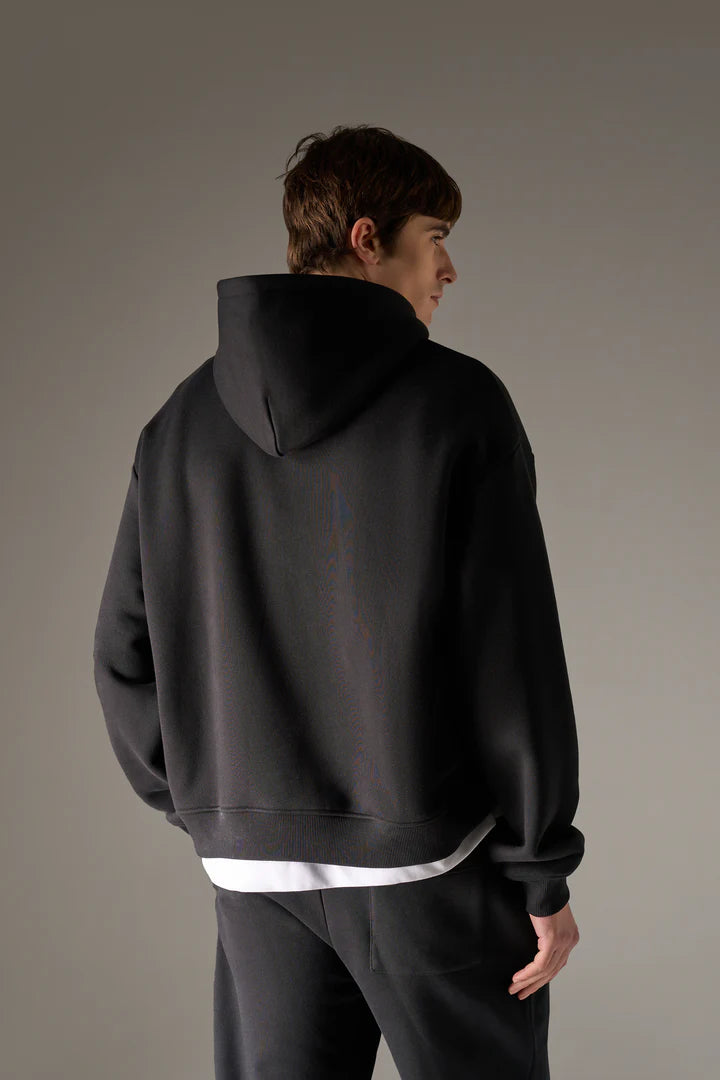 HEAVYWEIGHT MONOGRAM APPLIQUE EMBLEM HOODIE BLACK