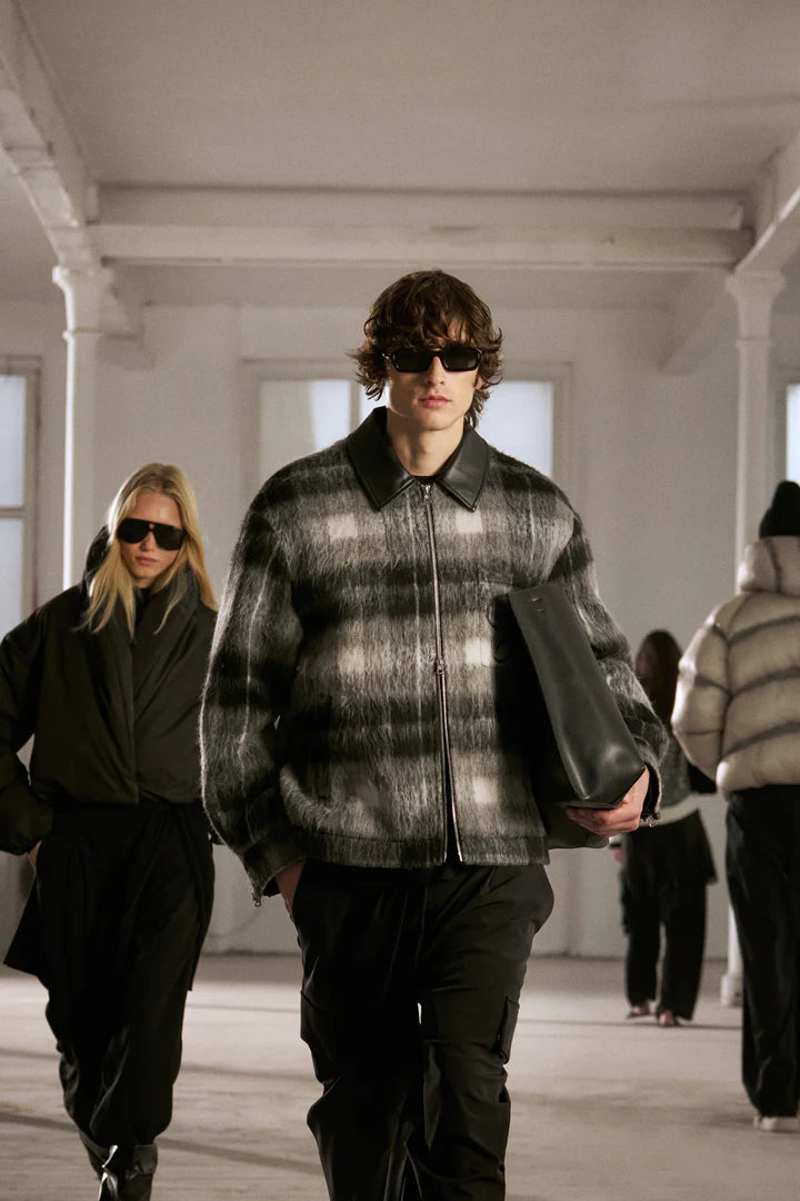 BRUSHED CHECK CONTRAST COLLAR JACKET