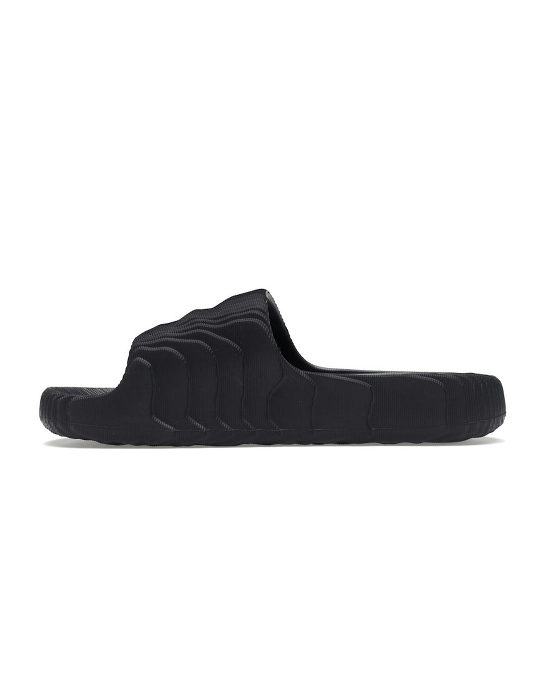 ADIDAS MEN'S ADILETTE 22 CARBON - כפכפי אדידס אדילט 22 אפור כהה לגברים - תמונה 2