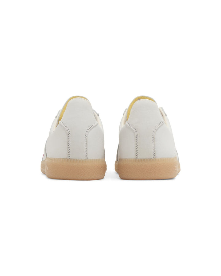 ADIDAS UNISEX BW ARMY X HARTCOPY CRYSTAL WHITE GUM סניקרס אדידס BW ארמי הארטקופי שמנת וגאם יוניסקס