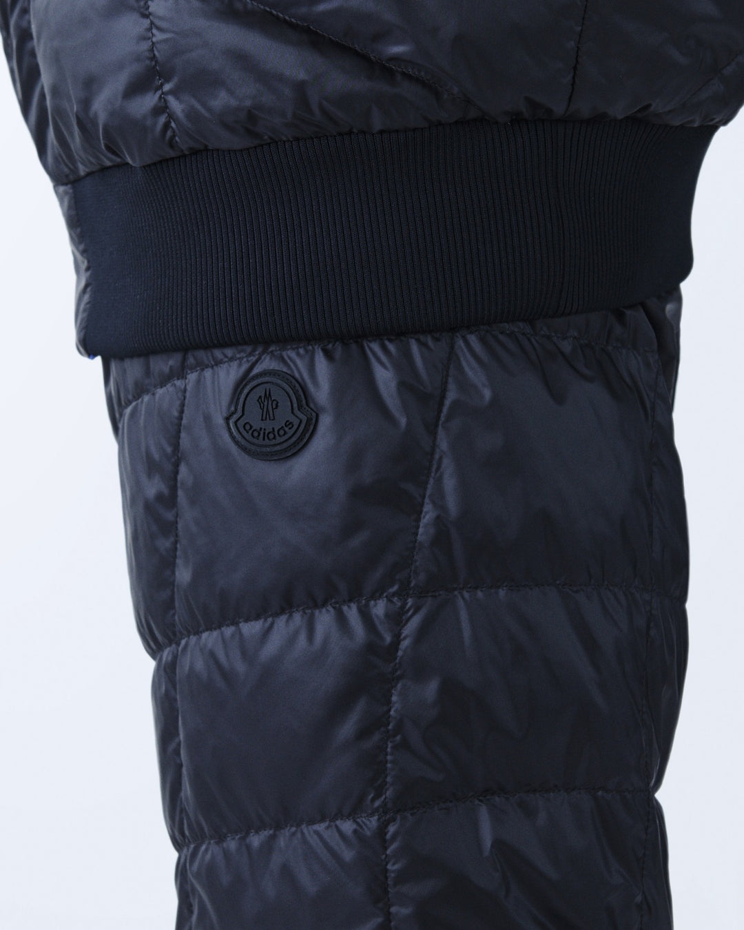 ADIDAS UNISEX SEELOS REVERSIBLE PANTS X MONCLER ROYAL BLUE BLACK - מכנס דו-צדדי אדידס מונקלר כחול רויאל ושחור יוניסקס - תמונה 5