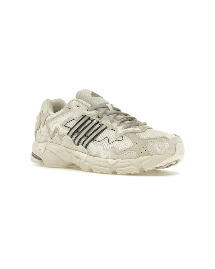 ADIDAS UNISEX RESPONSE CL X BAD BUNNY WONDER WHITE