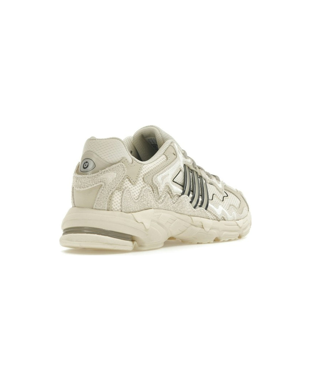 ADIDAS UNISEX RESPONSE CL X BAD BUNNY WONDER WHITE