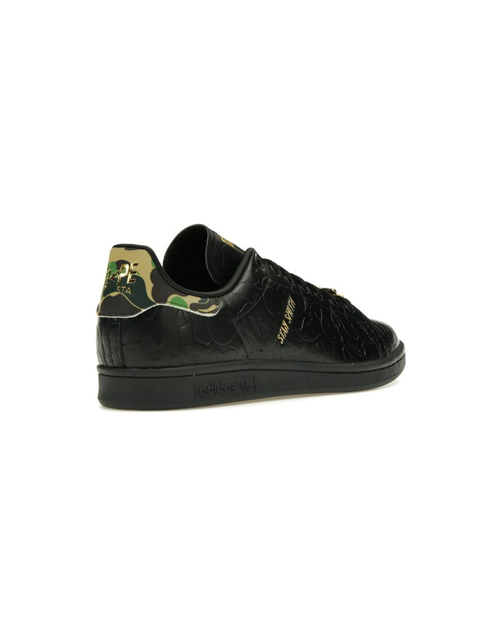 ADIDAS UNISEX STAN SMITH X BAPE CORE BLACK סניקרס אדידס סטן סמית׳ בייפ שחור יוניסקס