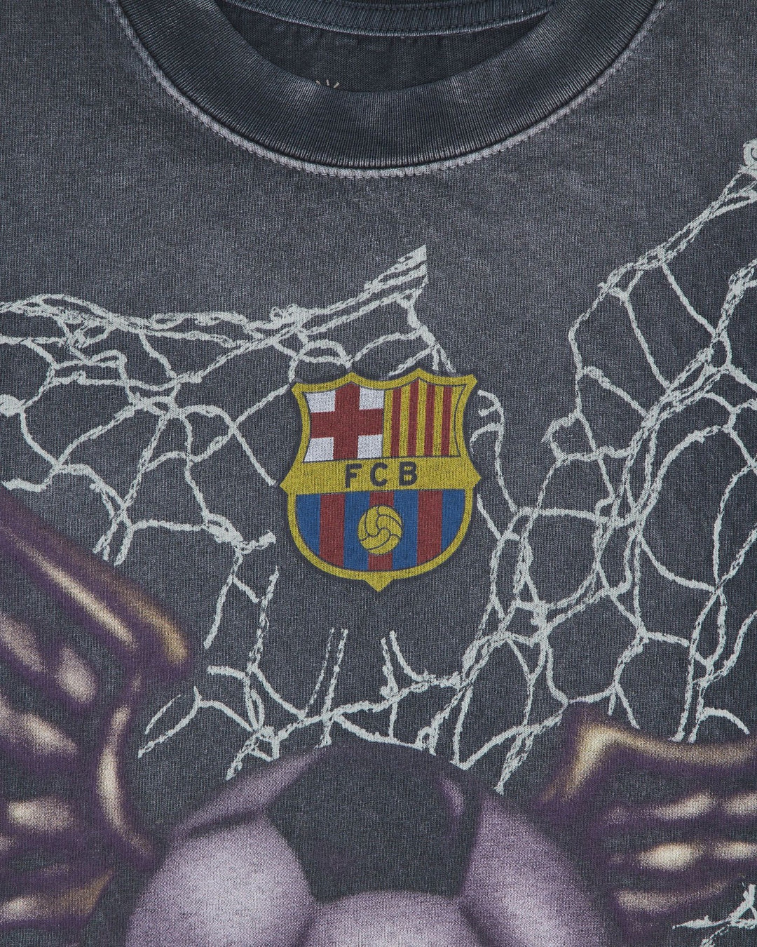 CACTUS JACK BY TRAVIS SCOTT FC BARCELONA WASHED SPRAY LOGO TEE - הדפס
