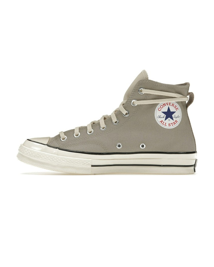 CONVERSE UNISEX CHUCK 70 HI X FEAR OF GOD ESSENTIALS STRING - סניקרס קונברס צ׳אק 70 פיר אוף גוד אסנשלס בז׳ יוניסקס - תמונה 2