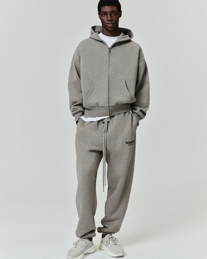 ESSENTIALS MEN'S CLASSIC SWEATPANT HOMESTEAD HEATHER מכנס טרנינג אסנשלס קלאסיק חום-אפור מלאנז׳ לגברים - תמונה 3