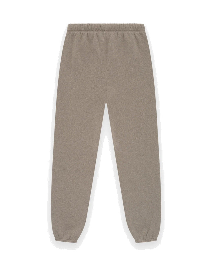 ESSENTIALS MEN'S CLASSIC SWEATPANT HOMESTEAD HEATHER מכנס טרנינג אסנשלס קלאסיק חום-אפור מלאנז׳ לגברים - תמונה 2